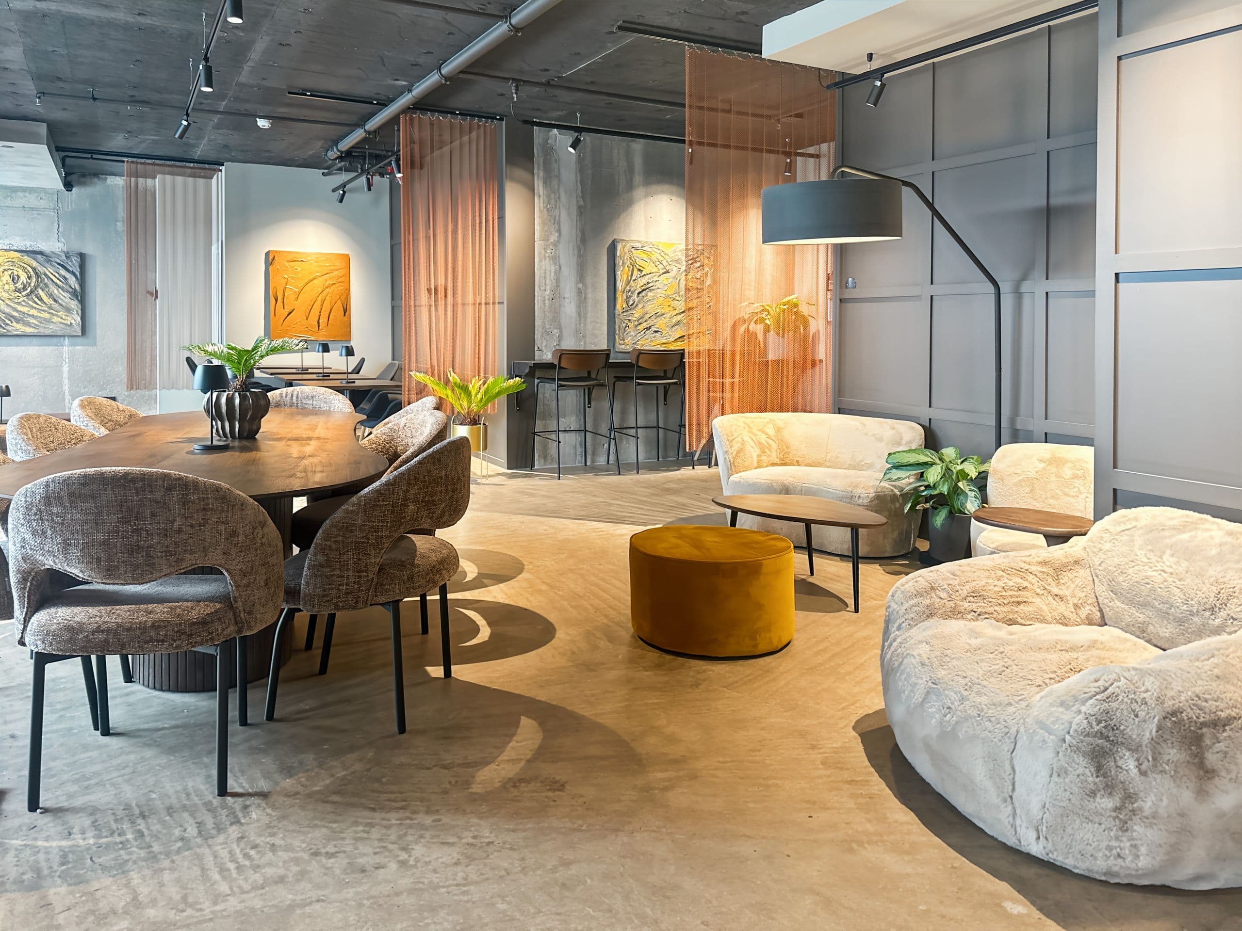 Dixon Lounge — Reykjavík 32